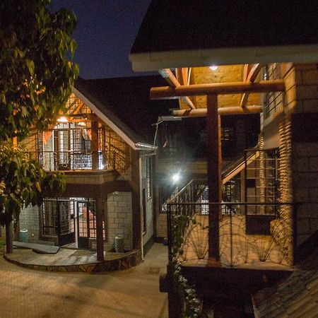 Runda Lofts Hotel Nairobi Bagian luar foto